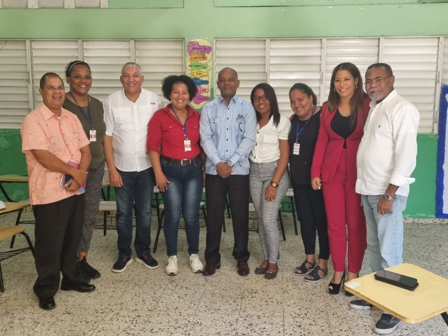Director de la OMSA ultima detalles sobre el X Censo Nacional de Población y Vivienda con comunitarios de Boca Chica